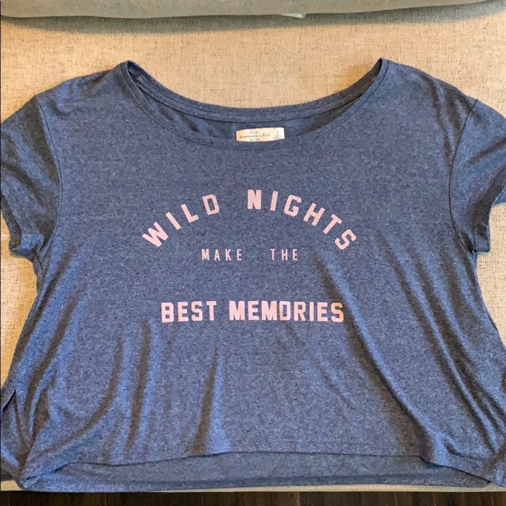 S Abercrombie and Fitch Crop Top